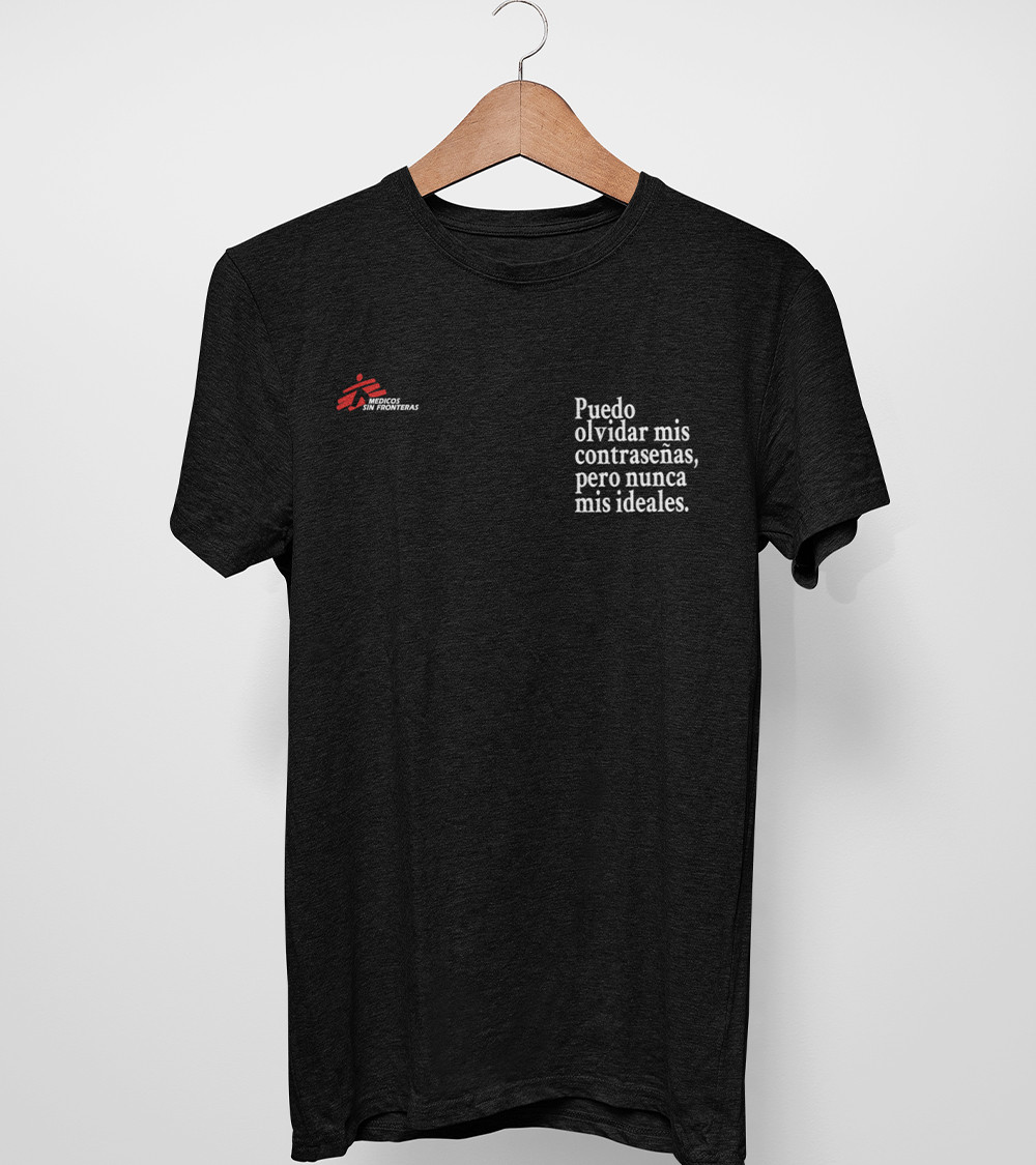 Camiseta unisex Ideales by Putos Modernos