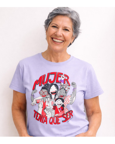 Camiseta entallada 'Mujer tenía que ser’ con Lola Vendetta lavanda